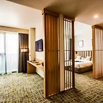B1 City Hotel