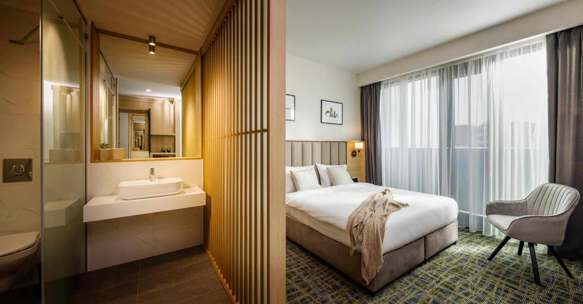 Hotel B1