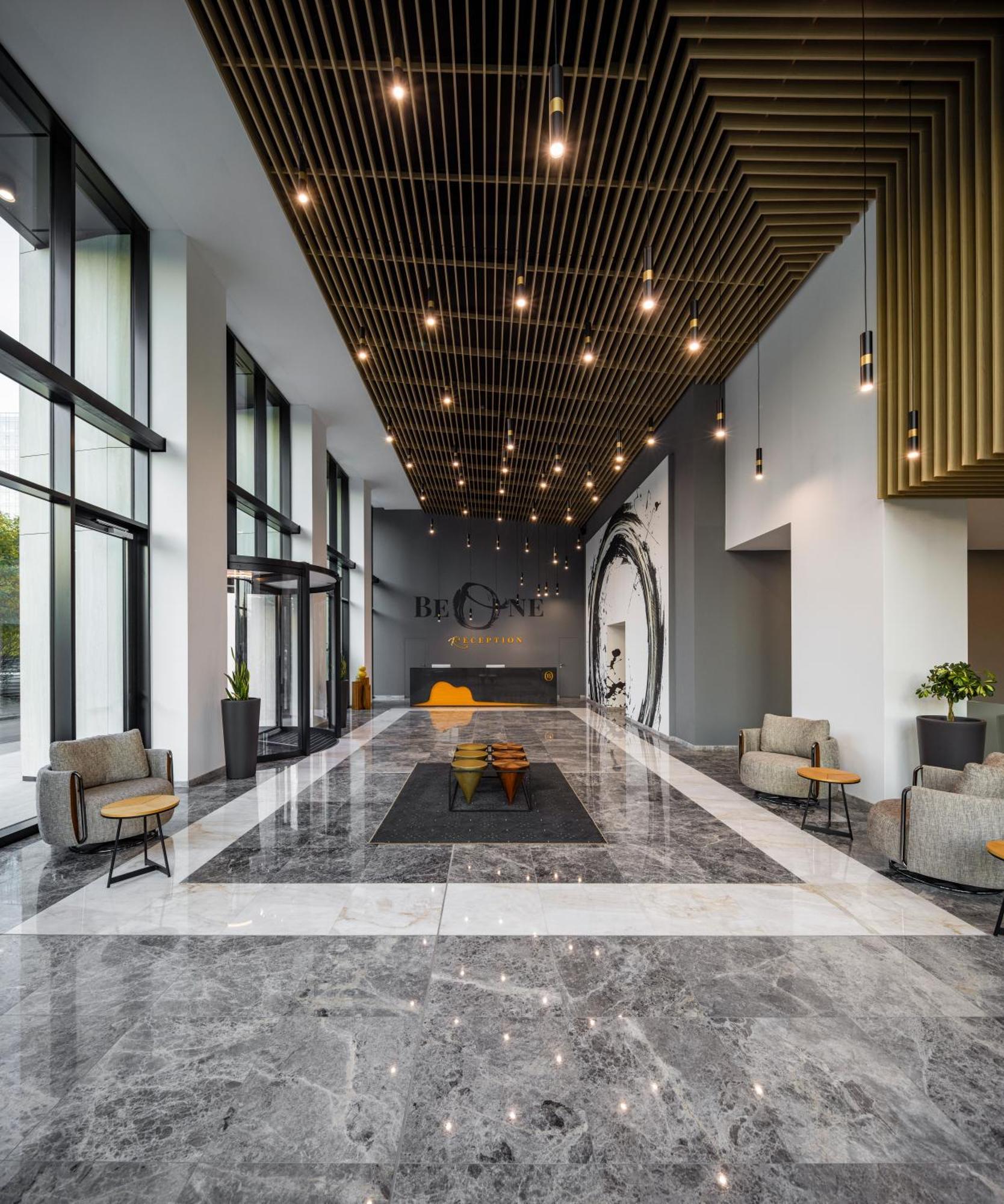 B1 Hotel