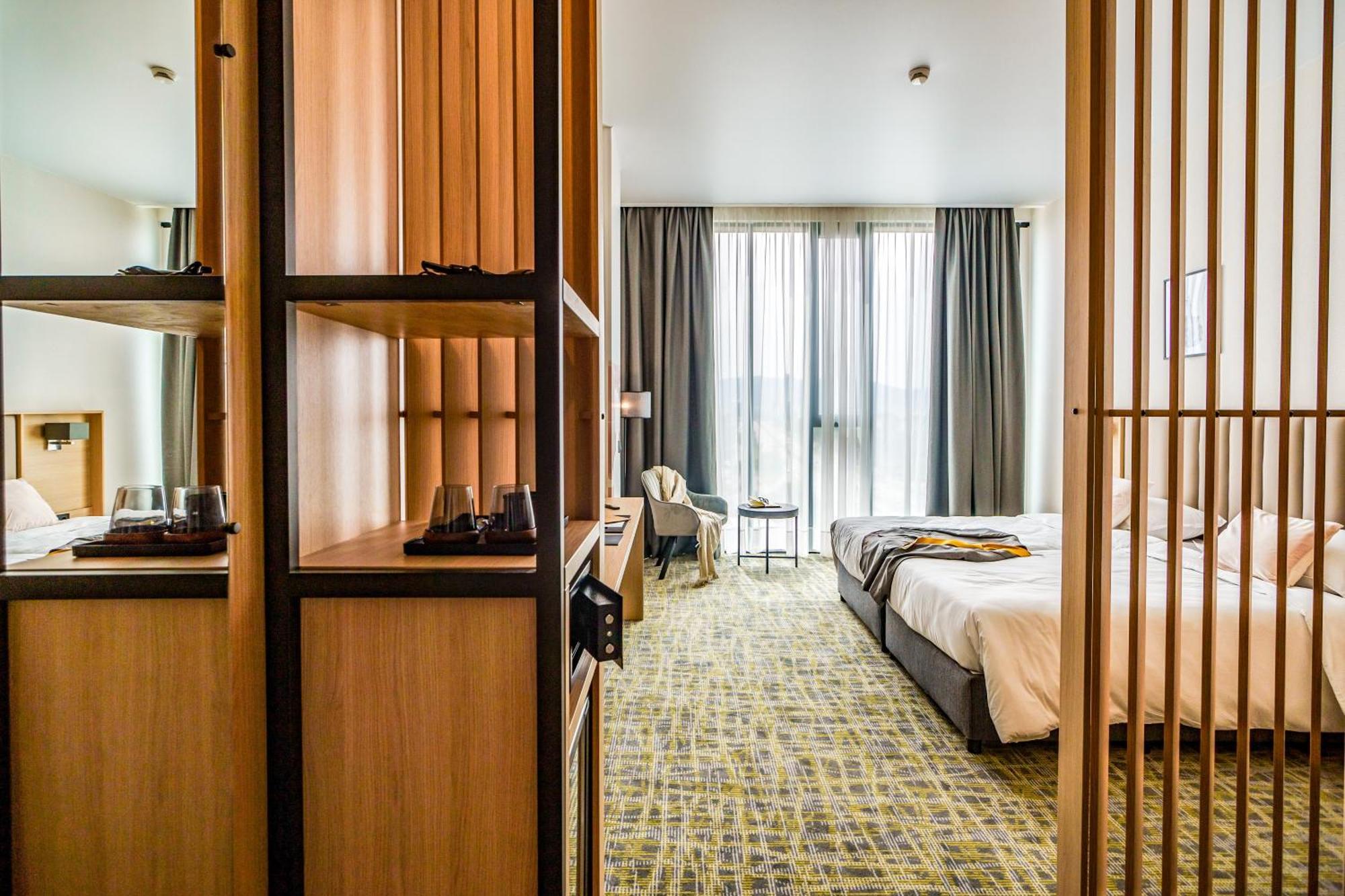 Hotel B1