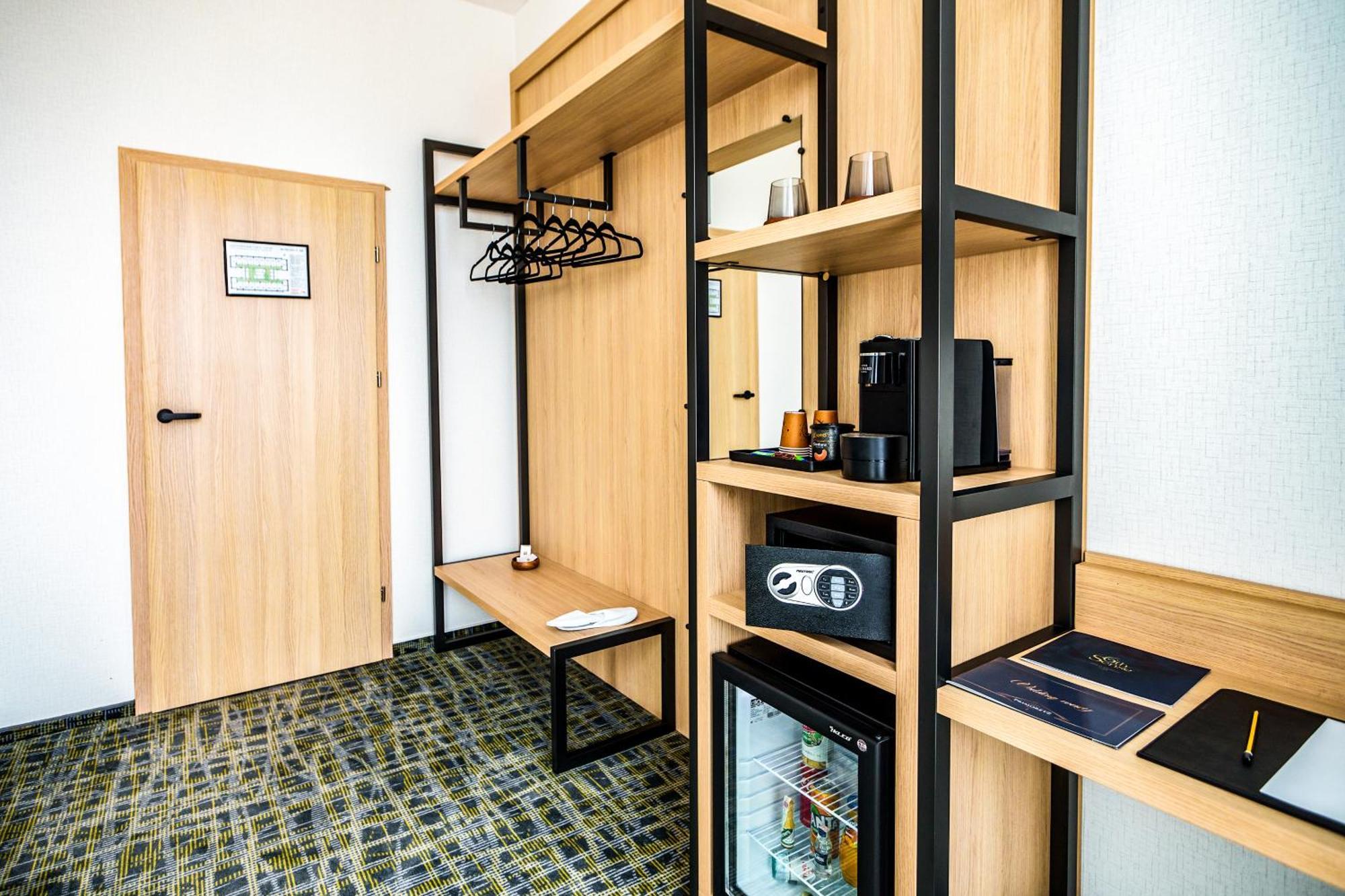 B1 Hotel 3*